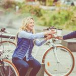 5 zachowań, dzięki którym jesteśmy uznawani za atrakcyjnych