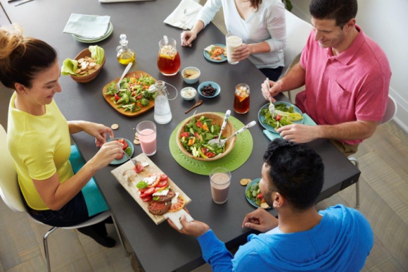 Oto przyczyna 90 % przypadków otyłości – styl życia! Jak zmienić go na zdrowszy? Styl życia, LIFESTYLE - Dieta współczesnego człowieka wynika najczęściej z tempa życia, bariery finansowej oraz wpływu reklam na konsumentów.