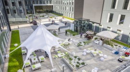 Catering pod chmurką Styl życia, LIFESTYLE - O cateringu pod chmurką, trendach w nim panujących i na co warto zwrócić tu szczególną uwagę opowiada Damian Wiatrak, dyrektor zarządzający w firmie DELI Catering.