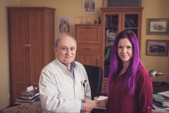 Na co dzień fotografuje niemowlaki. Będzie też wspierać podopiecznych „Obok Nas”